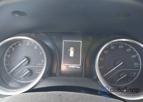 2018 Toyota Camry Le z USA, uszkodzony, nr VIN 4T1B11HK1JU556020